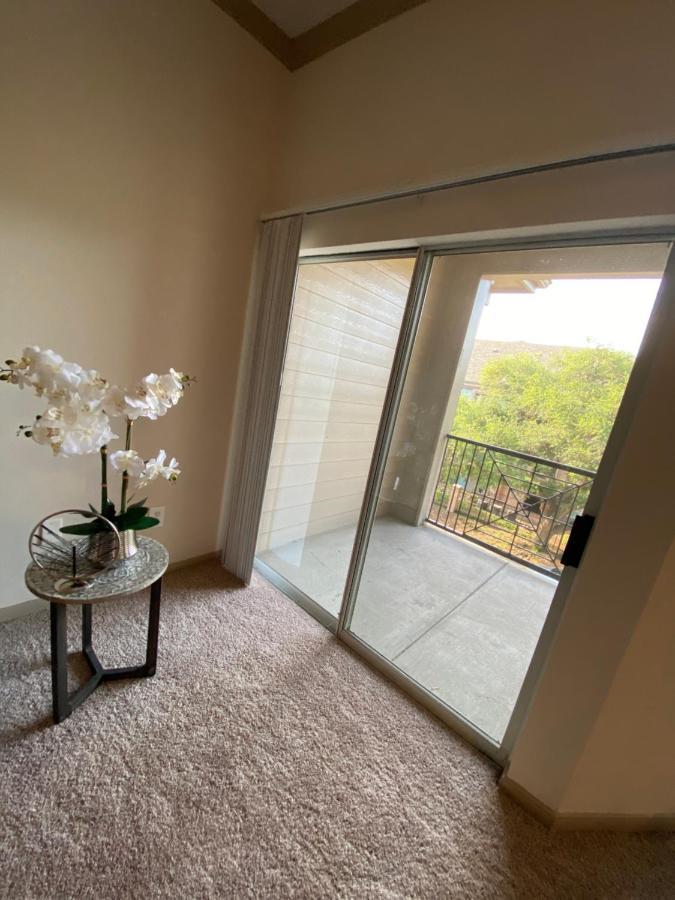 Spacious Galleria Cottage - Self Check In & Free Parking, 4 Beds 2 Bathrooms Хьюстон Экстерьер фото